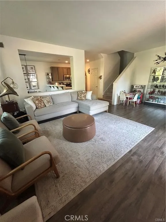 18002 Flynn #6208 Canyon Country, CA 91387