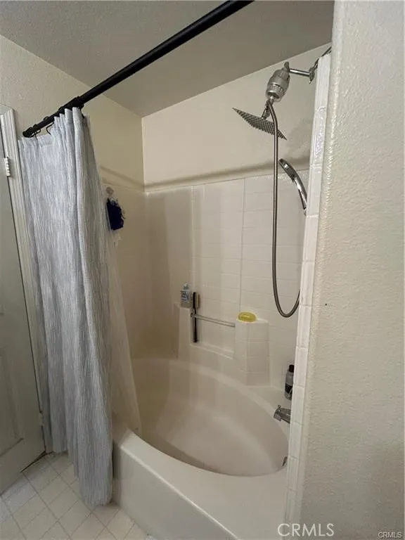 18002 Flynn #6208 Canyon Country, CA 91387
