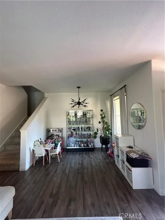 18002 Flynn #6208 Canyon Country, CA 91387