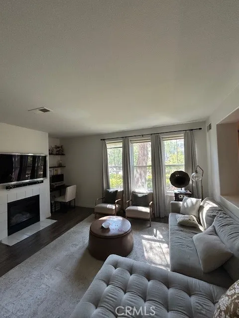 18002 Flynn #6208 Canyon Country, CA 91387
