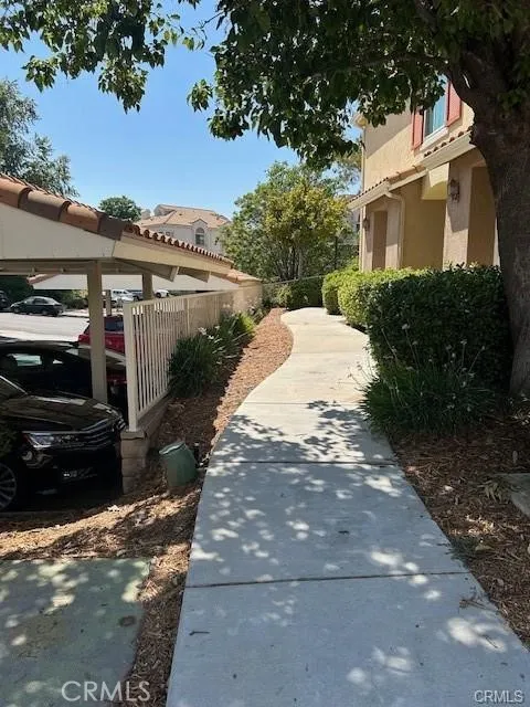 18002 Flynn #6208 Canyon Country, CA 91387