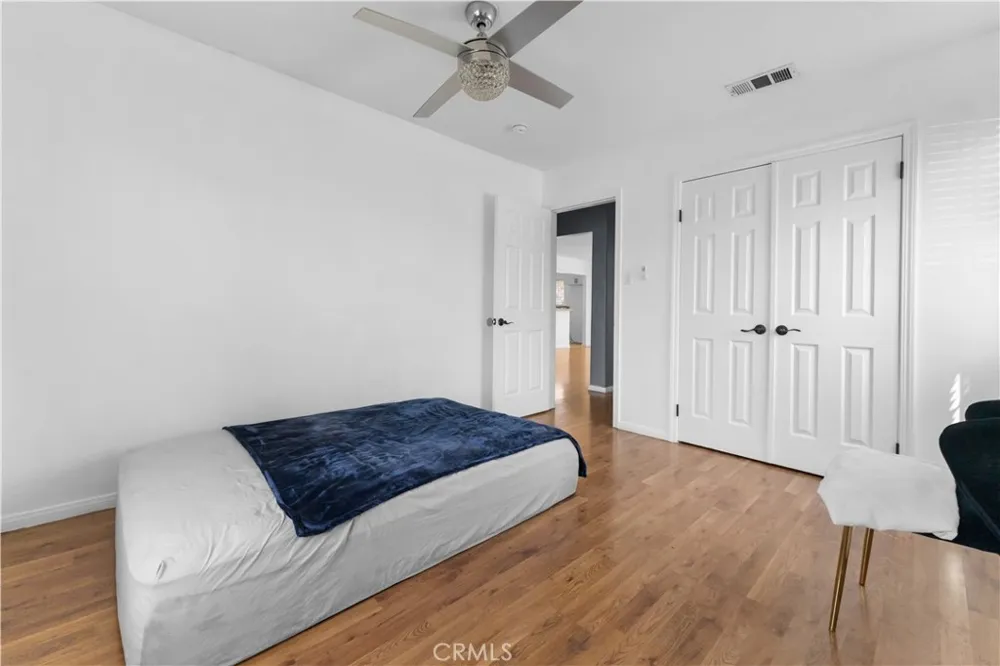 13902 S Zamora Compton, CA 90222