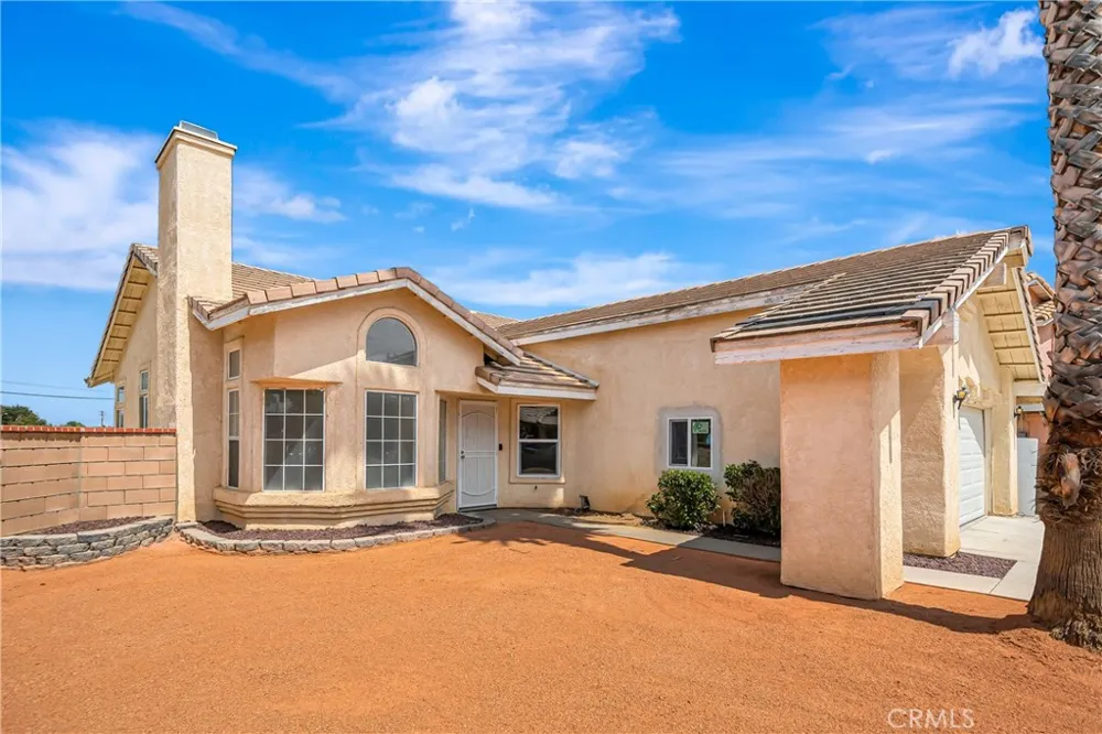 45136 Loma Vista Lancaster, CA 93535