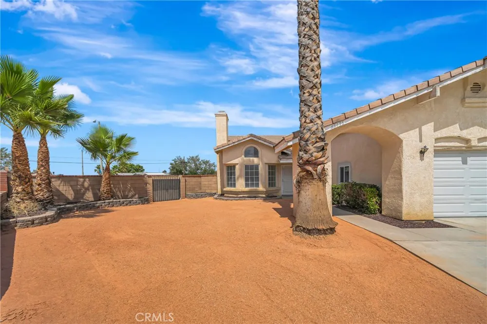 45136 Loma Vista Lancaster, CA 93535