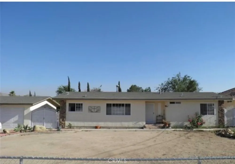 18991 Madrone Hesperia, CA 92345