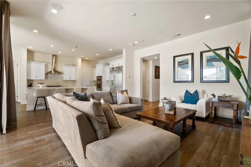 24347 W Stone Bend West Hills, CA 91304