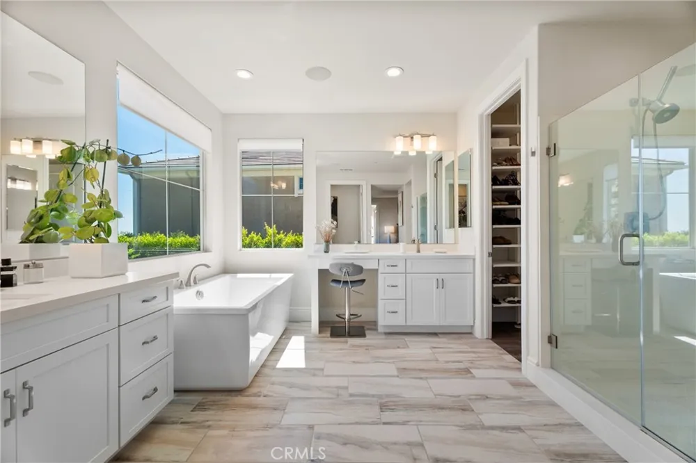 24347 W Stone Bend West Hills, CA 91304