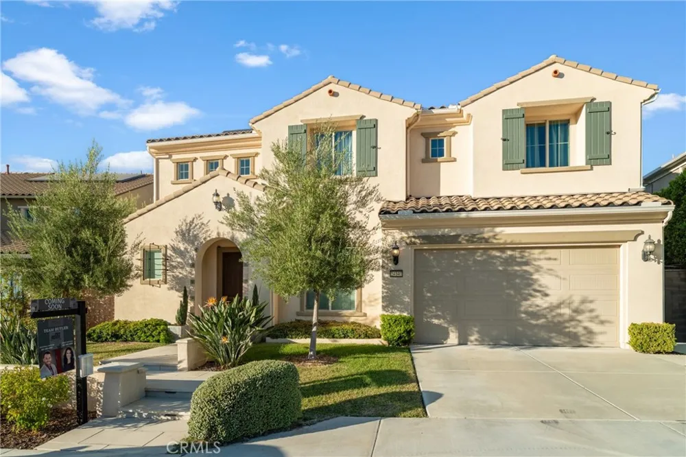 24347 W Stone Bend West Hills, CA 91304