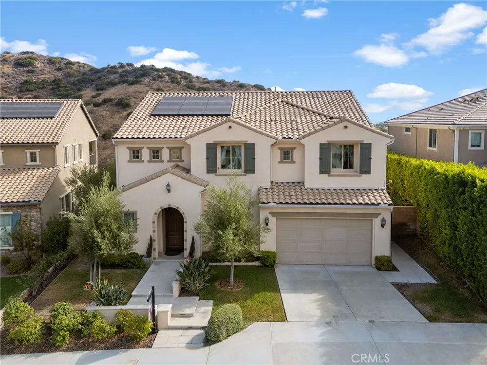 24347 W Stone Bend West Hills, CA 91304