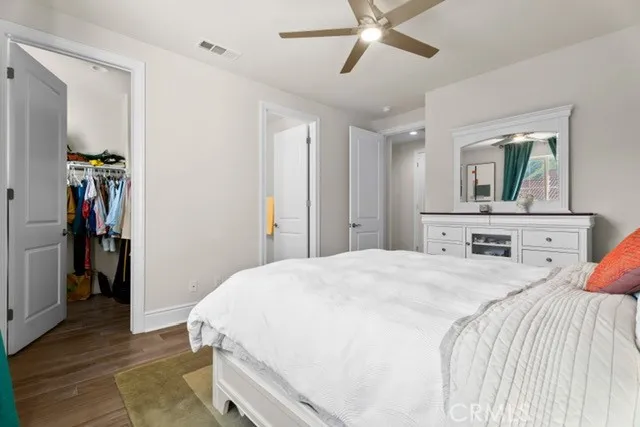 24347 W Stone Bend West Hills, CA 91304