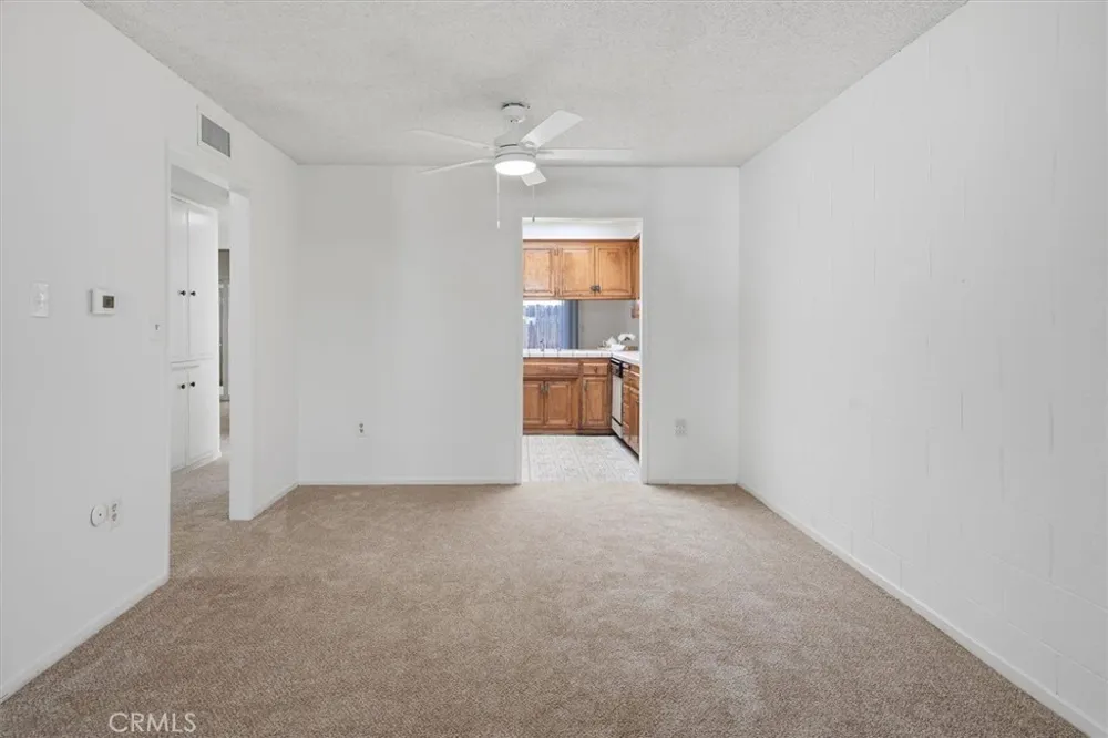 26838 Avenue Of The Oaks #C Newhall, CA 91321