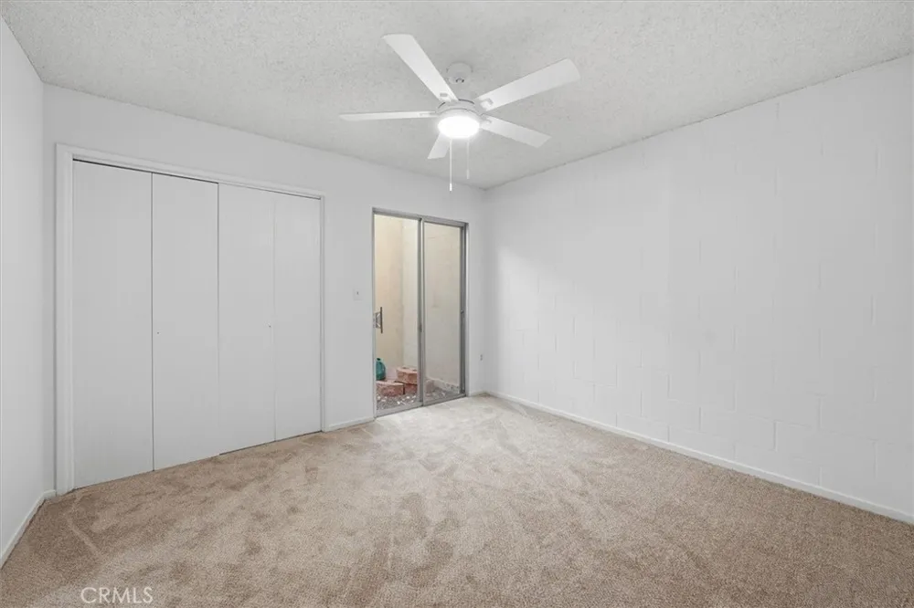 26838 Avenue Of The Oaks #C Newhall, CA 91321