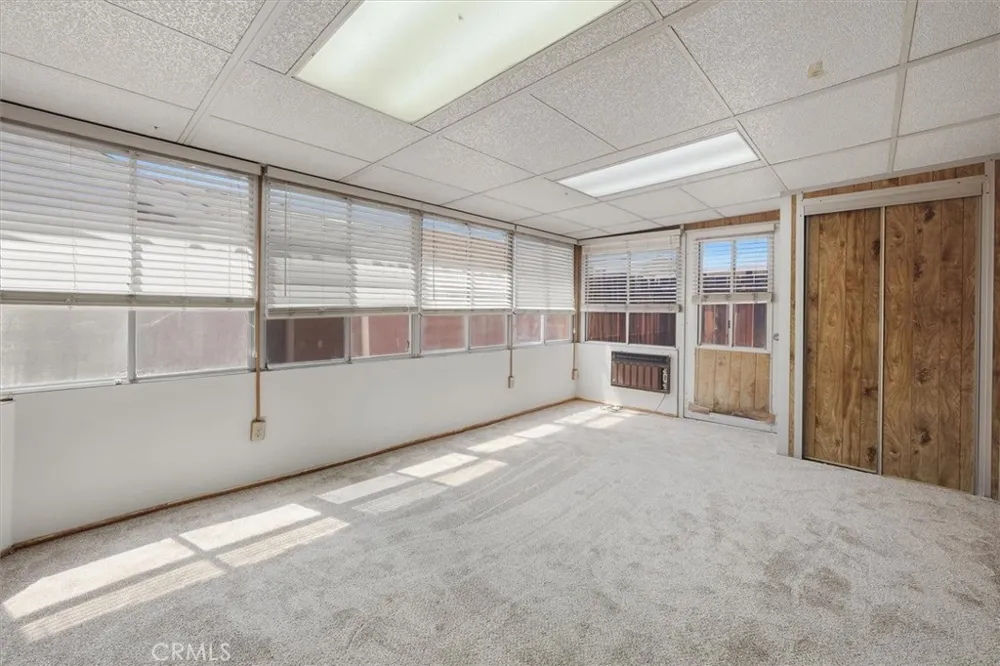 26838 Avenue Of The Oaks #C Newhall, CA 91321