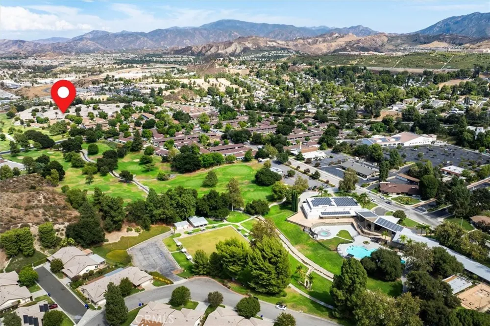 26838 Avenue Of The Oaks #C Newhall, CA 91321