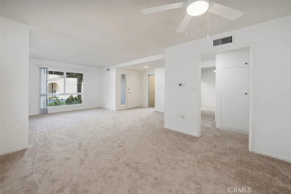 26838 Avenue Of The Oaks #C Newhall, CA 91321