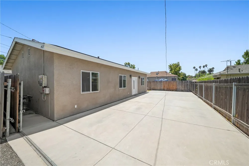 1421 Bonita La Verne, CA 91750