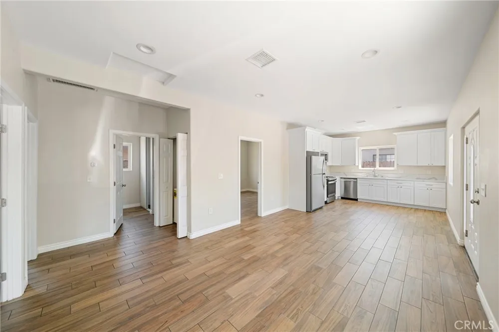 1421 Bonita La Verne, CA 91750