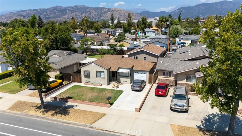 1421 Bonita La Verne, CA 91750