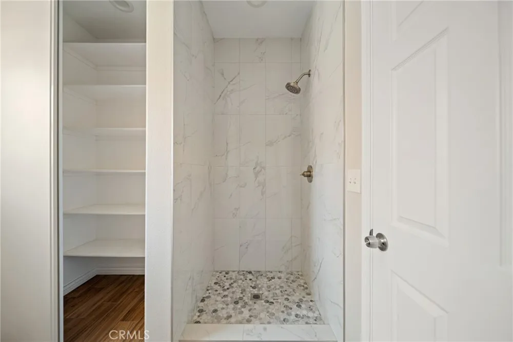 1421 Bonita La Verne, CA 91750