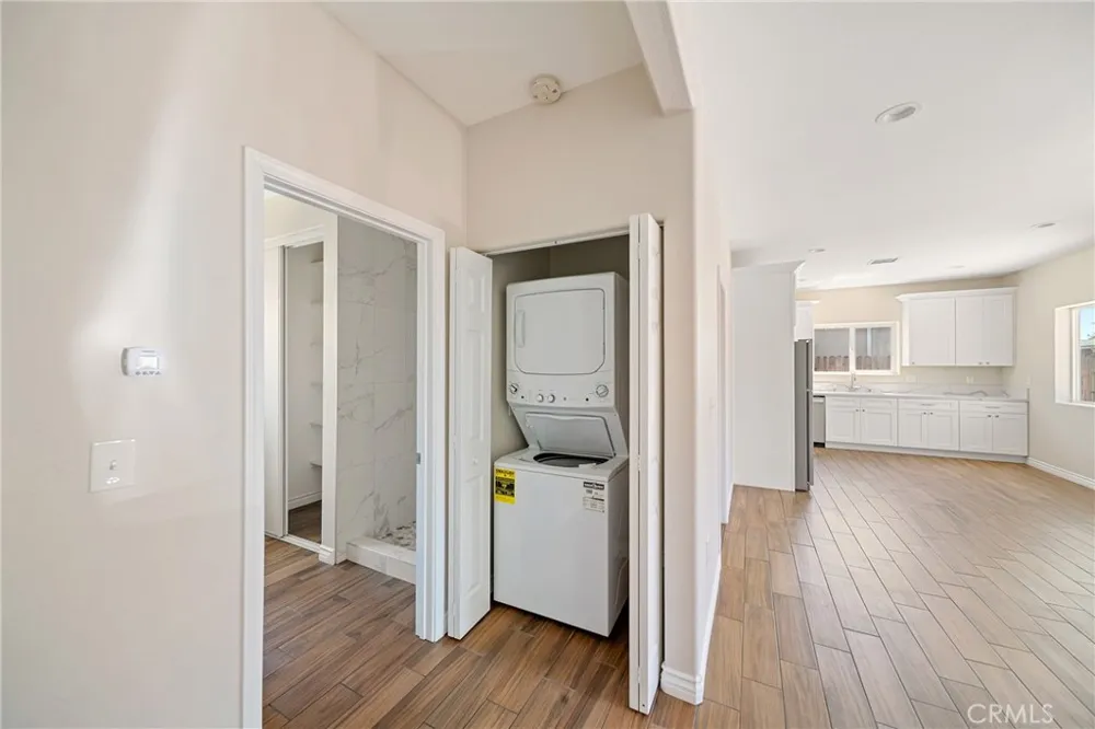 1421 Bonita La Verne, CA 91750
