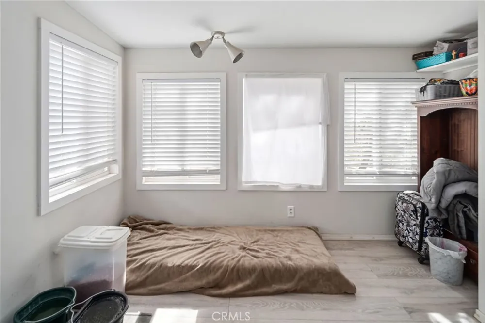 34920 Cheseboro Palmdale, CA 93552