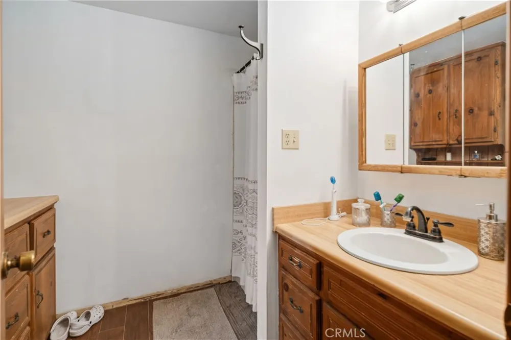 34920 Cheseboro Palmdale, CA 93552