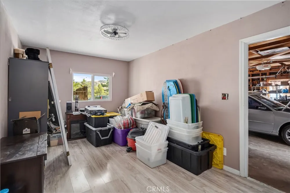 34920 Cheseboro Palmdale, CA 93552