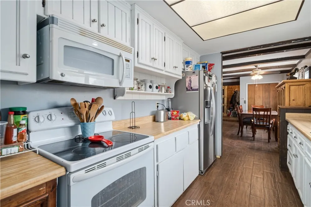 34920 Cheseboro Palmdale, CA 93552