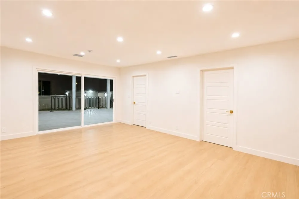 507 Bethany Burbank, CA 91504