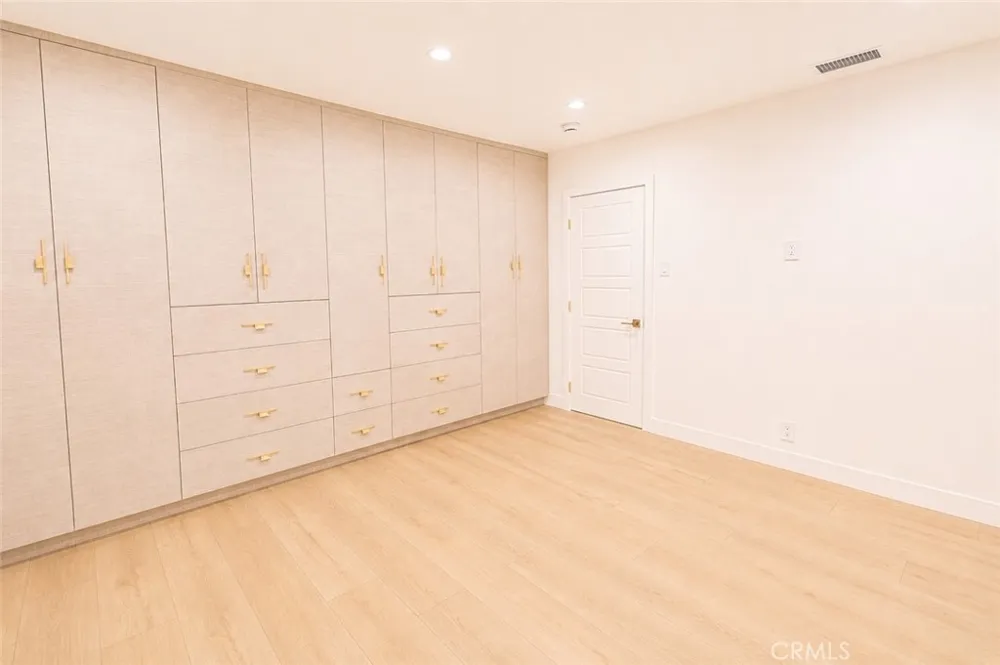 507 Bethany Burbank, CA 91504