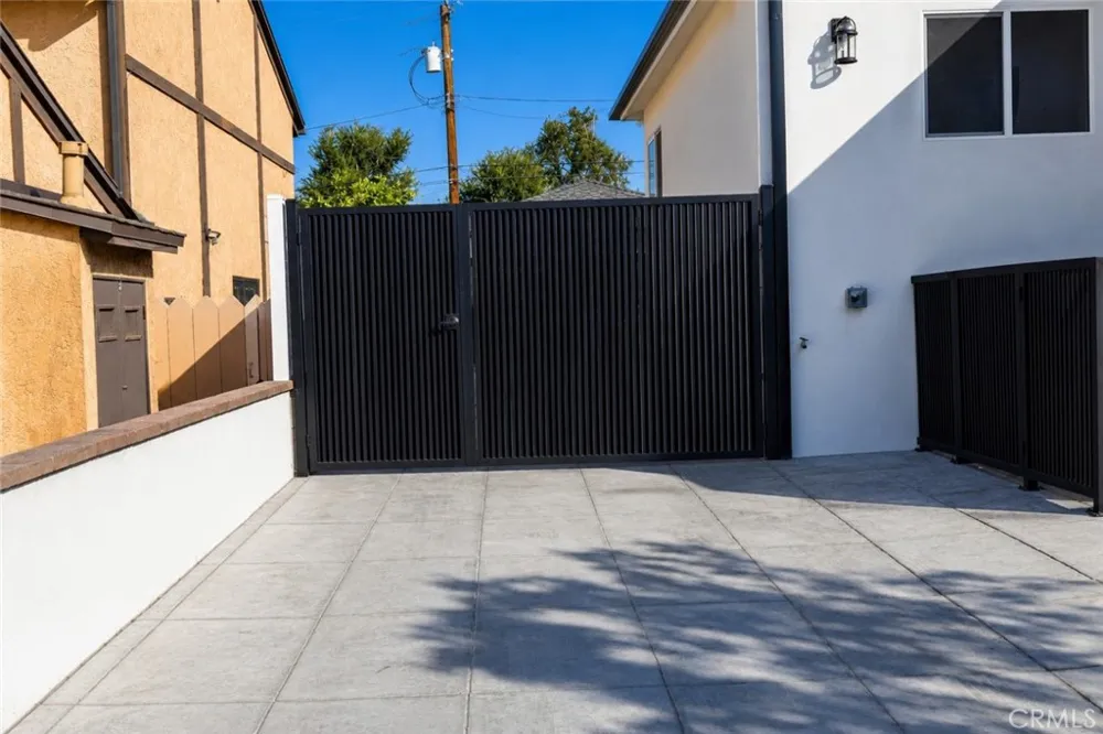 507 Bethany Burbank, CA 91504