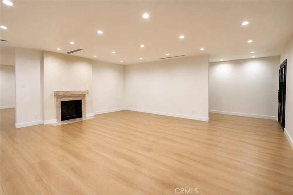 507 Bethany Burbank, CA 91504