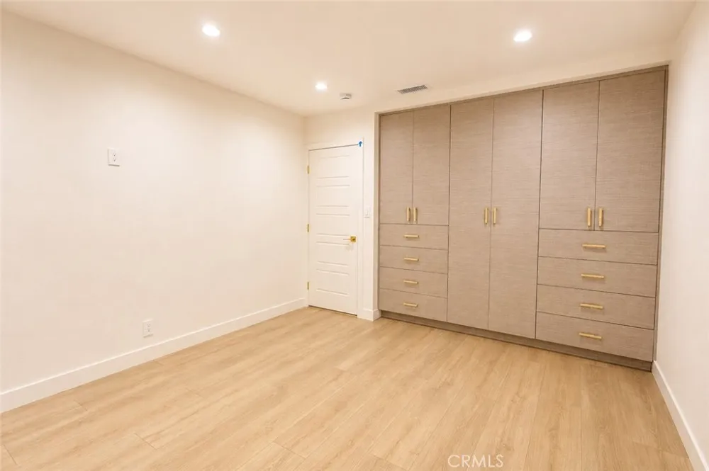507 Bethany Burbank, CA 91504