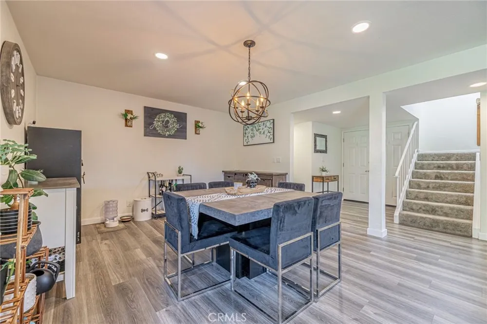2575 Victoria Simi Valley, CA 93065