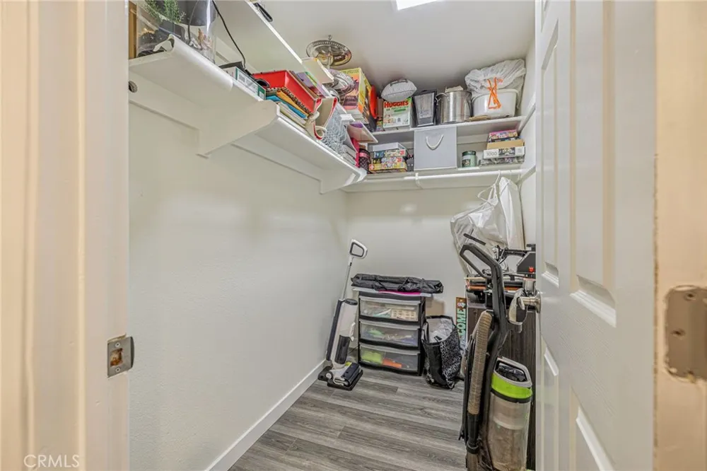 2575 Victoria Simi Valley, CA 93065
