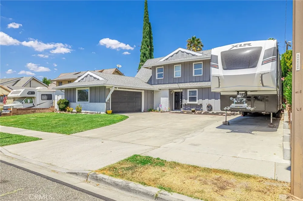 2575 Victoria Simi Valley, CA 93065