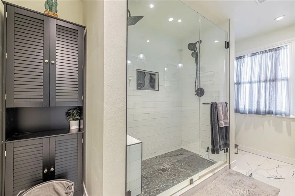 2575 Victoria Simi Valley, CA 93065
