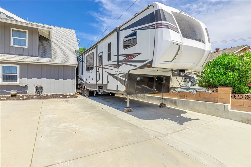 2575 Victoria Simi Valley, CA 93065