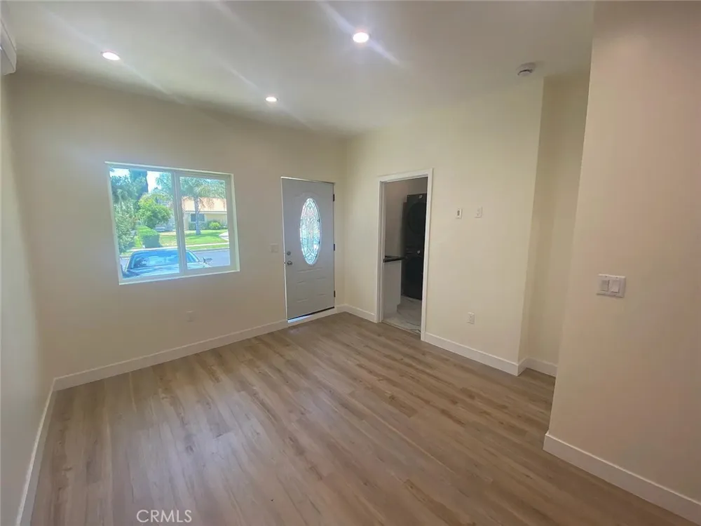 19253 Nashville Porter Ranch, CA 91326
