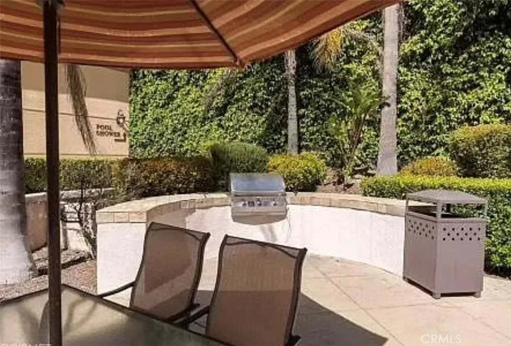 5200 Premiere Hills Circle #244 Woodland Hills, CA 91364