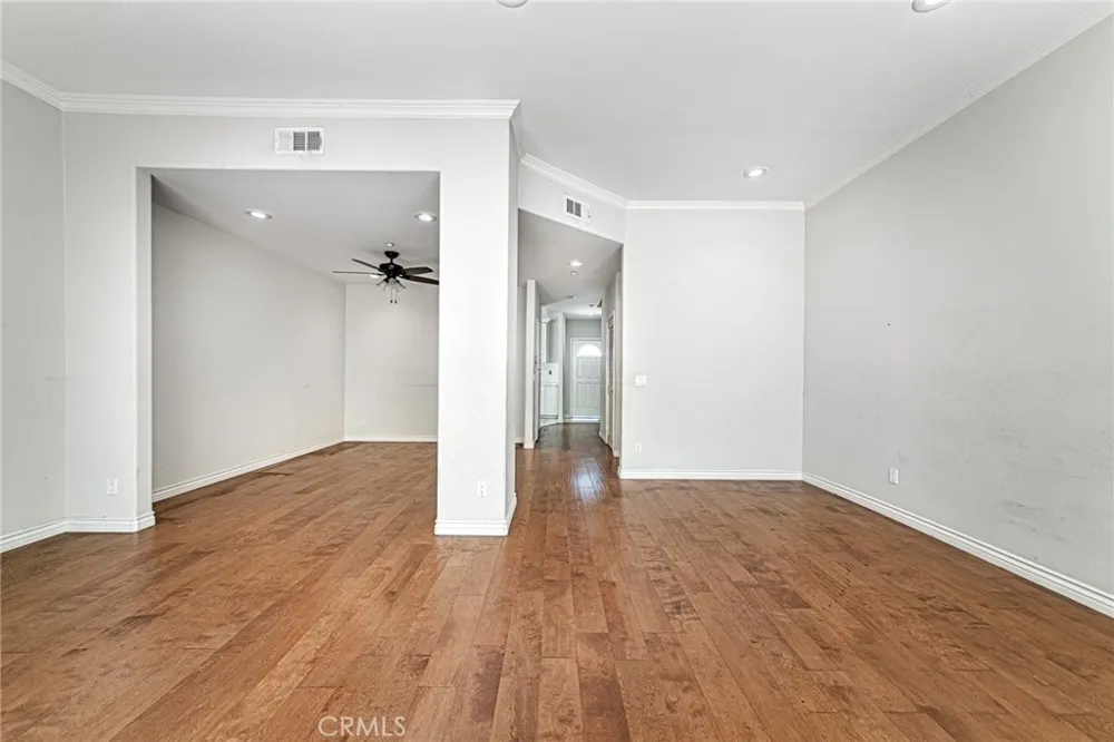 2345 Montrose Avenue #2 Montrose, CA 91020