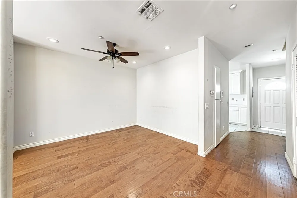 2345 Montrose Avenue #2 Montrose, CA 91020