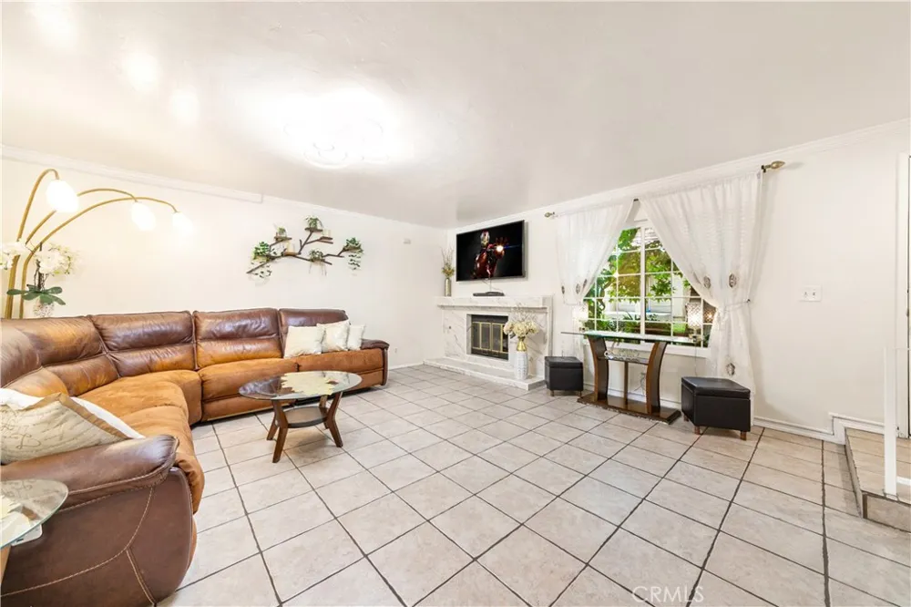14344 Foothill #501 Sylmar, CA 91342