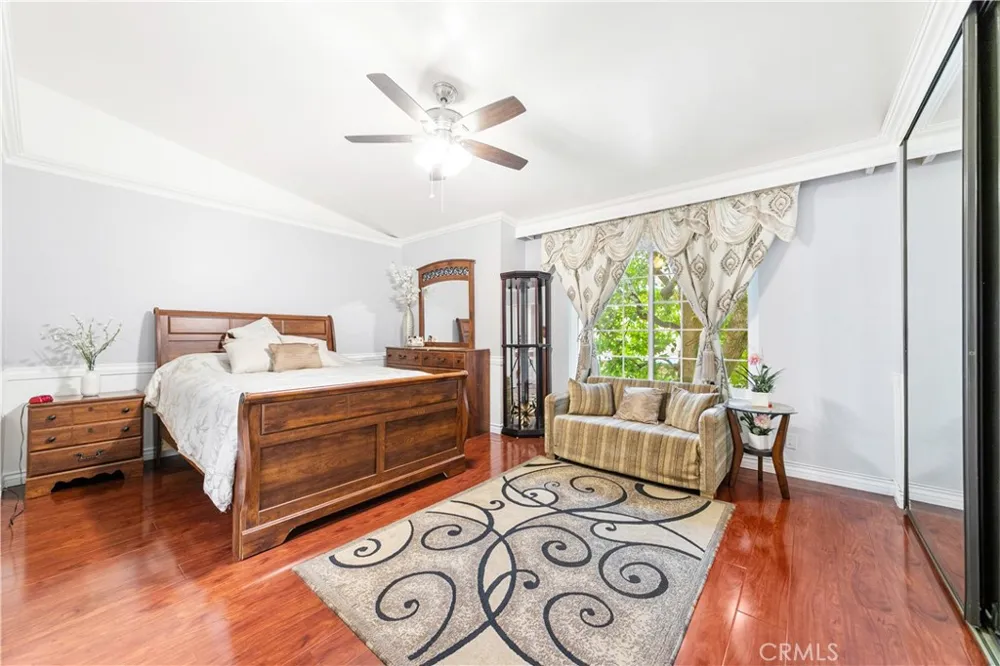 14344 Foothill #501 Sylmar, CA 91342