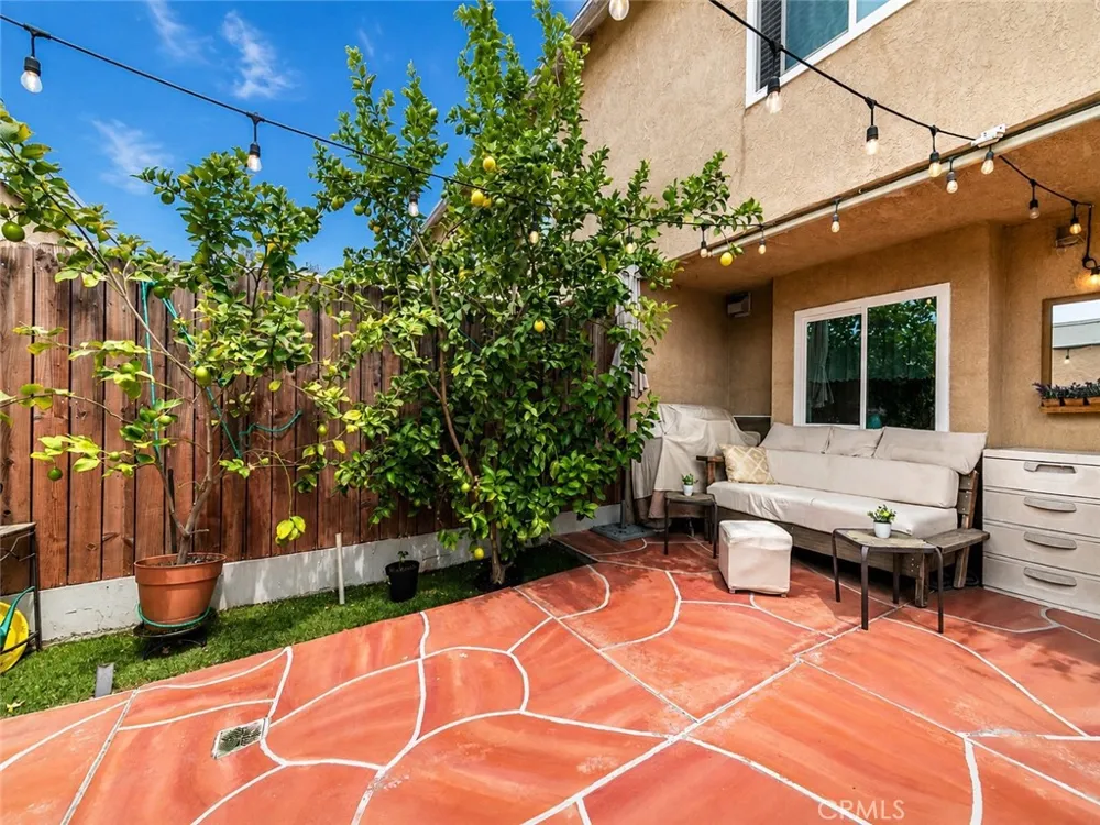 14344 Foothill #501 Sylmar, CA 91342