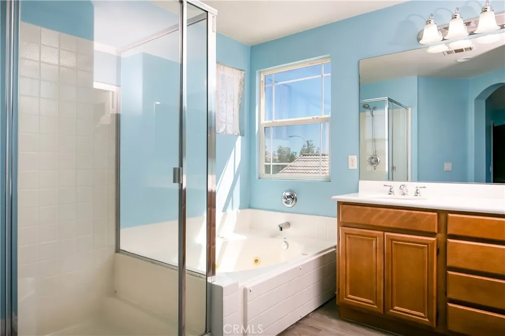 3102 E Topaz Lancaster, CA 93535