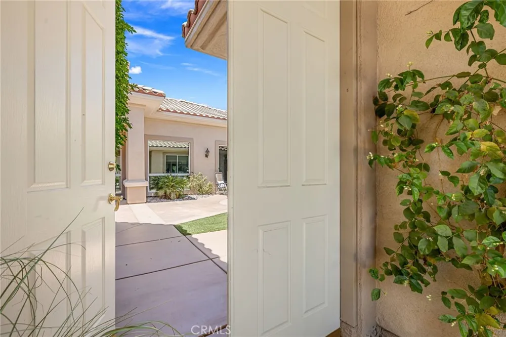 78652 Alliance Palm Desert, CA 92211