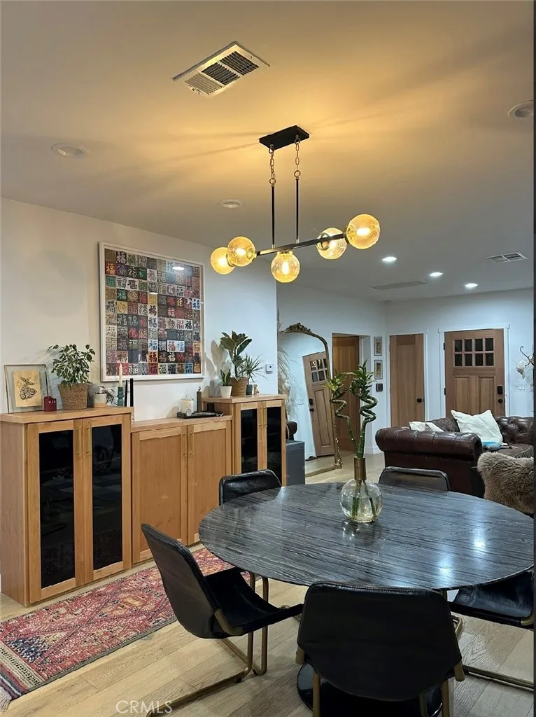 5125 Rockland Los Angeles, CA 90041