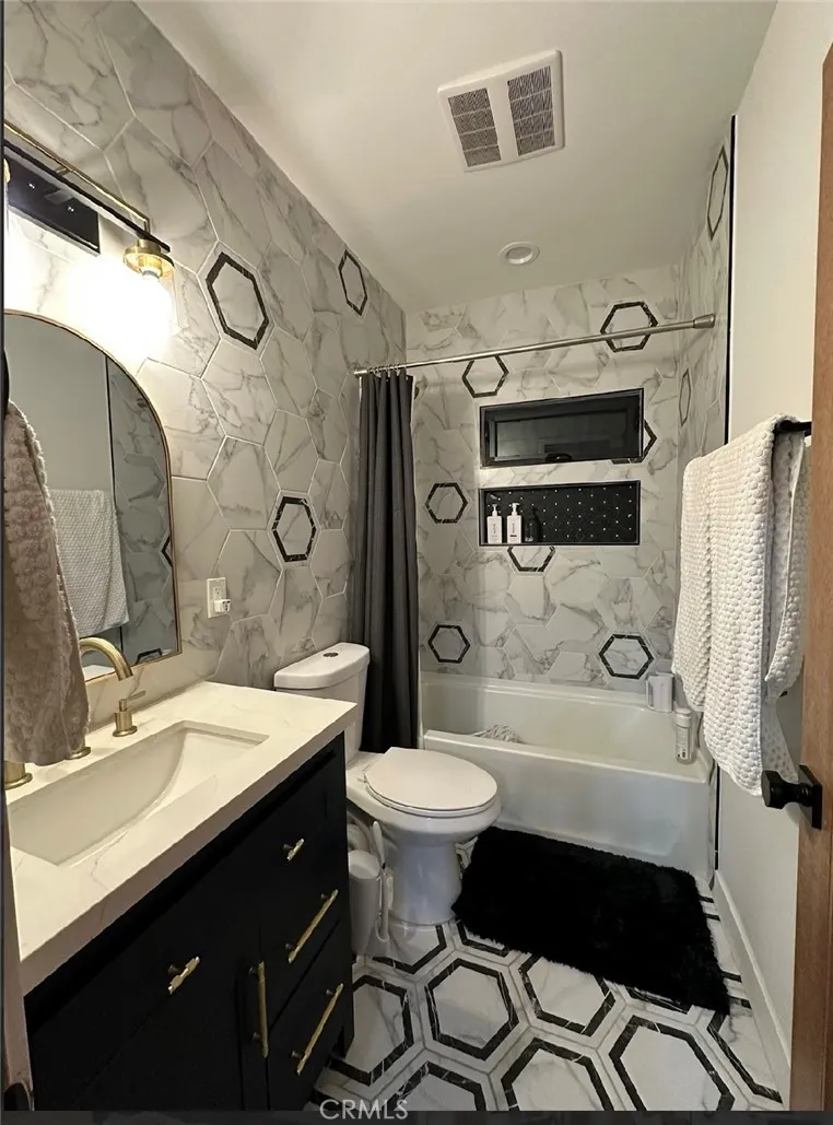5125 Rockland Los Angeles, CA 90041