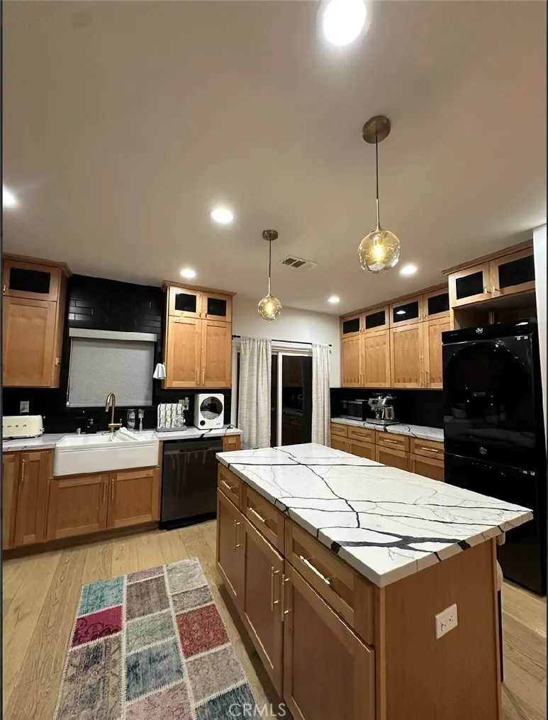 5125 Rockland Los Angeles, CA 90041
